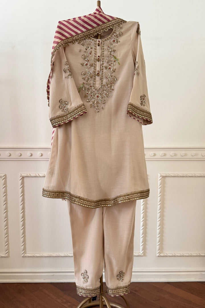 Beige Noor E Summer Kurta Set