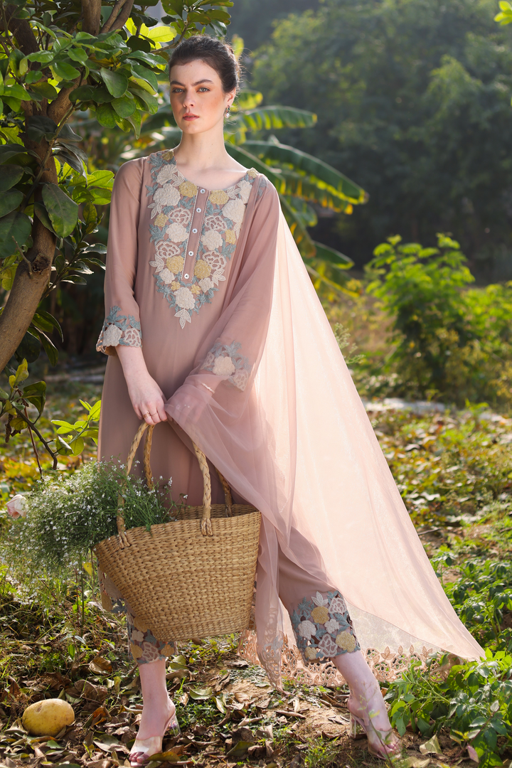 Fall Pink Gardenia Cutwork Kurta Set