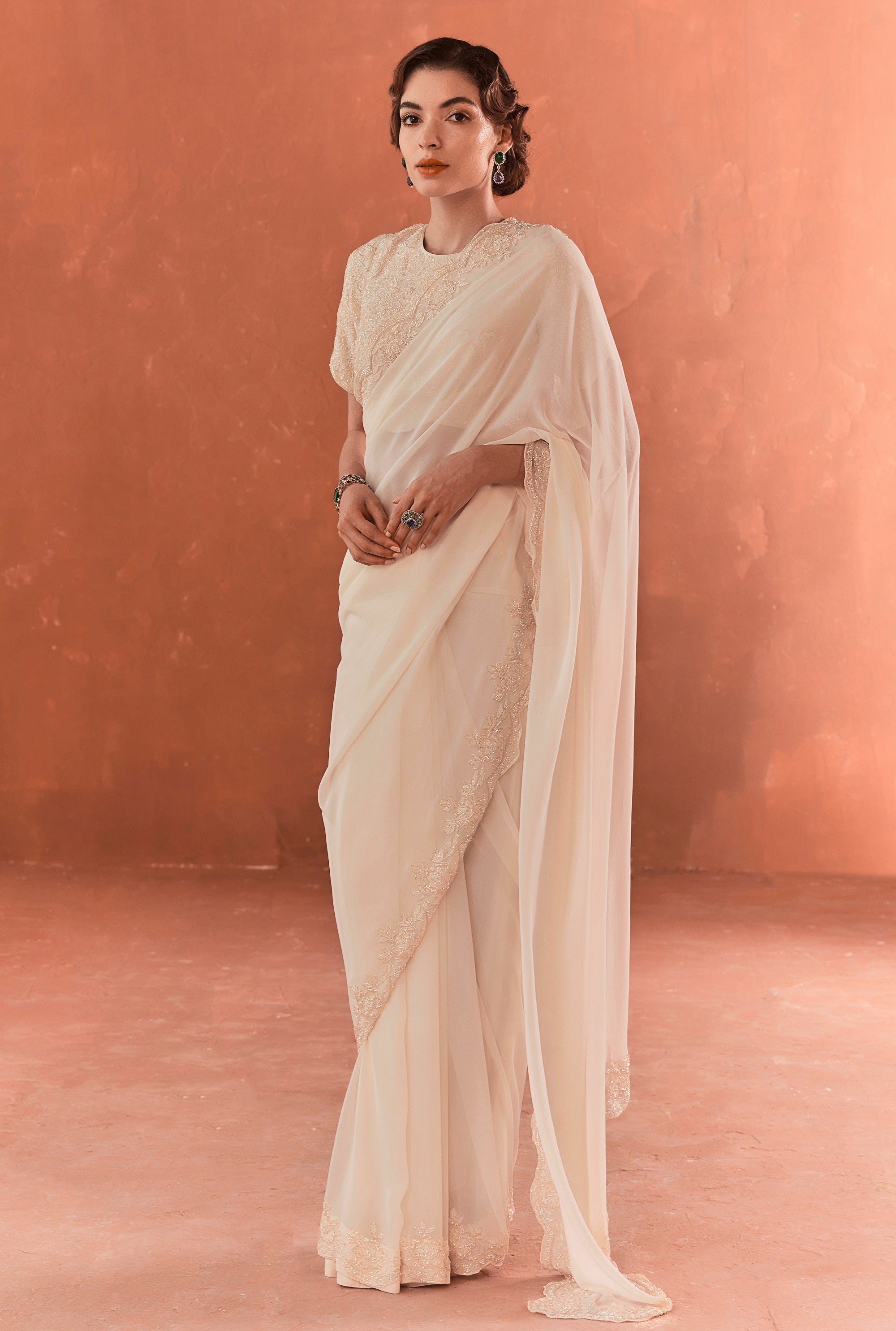 Soft Georgette Digital Print Work Saree, Saree For USA Women, Georgette  Saree, Wedding Wear Saree… | Peach color saree, Saree with belt, Saree  jewellery