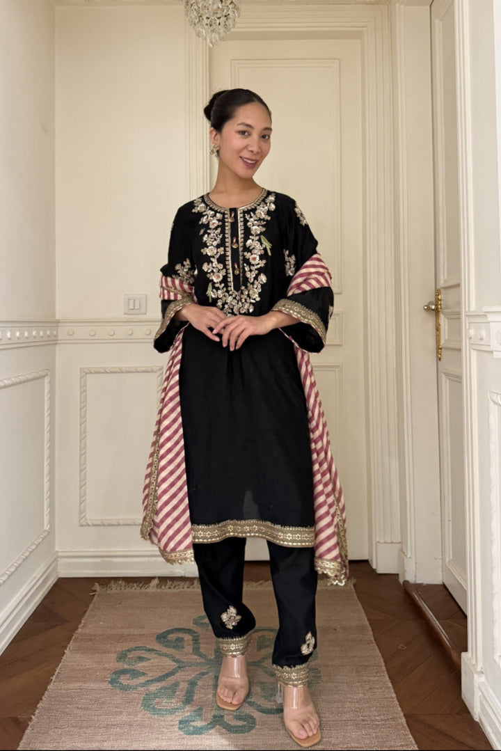 Black Noor E Summer Kurta Set