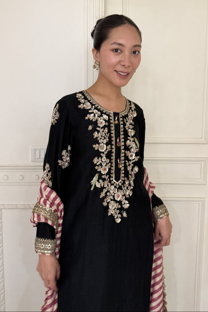 Black Noor E Summer Kurta Set