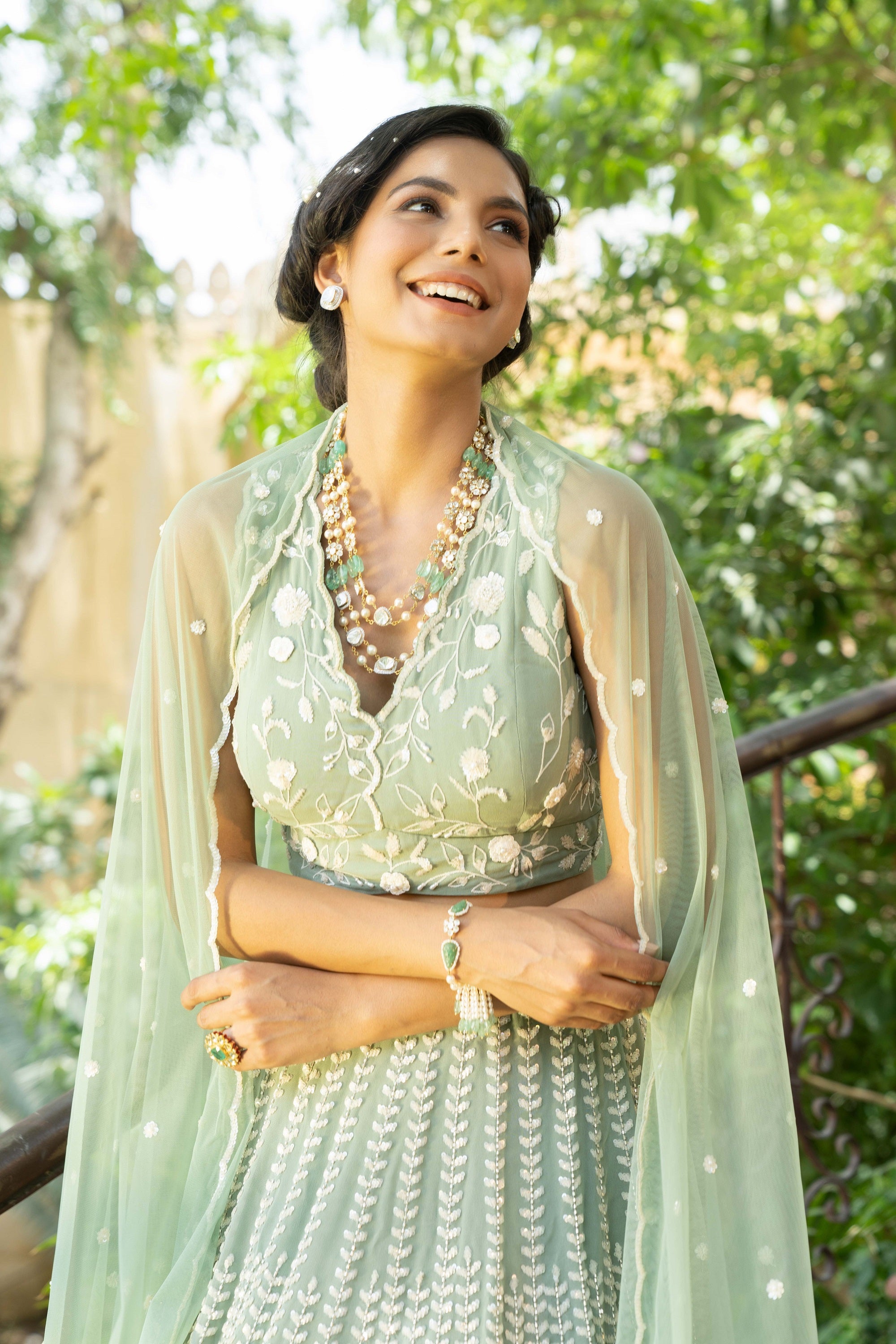 How to style jewellery with green bridal lehenga - jewellery ideas for green  lehenga - YouTube